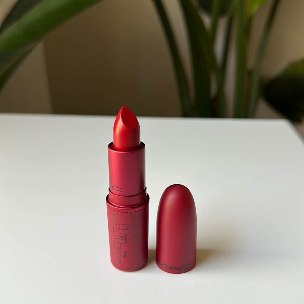 Mac Giambattista Valli Charlotte limited edition lipstick Red